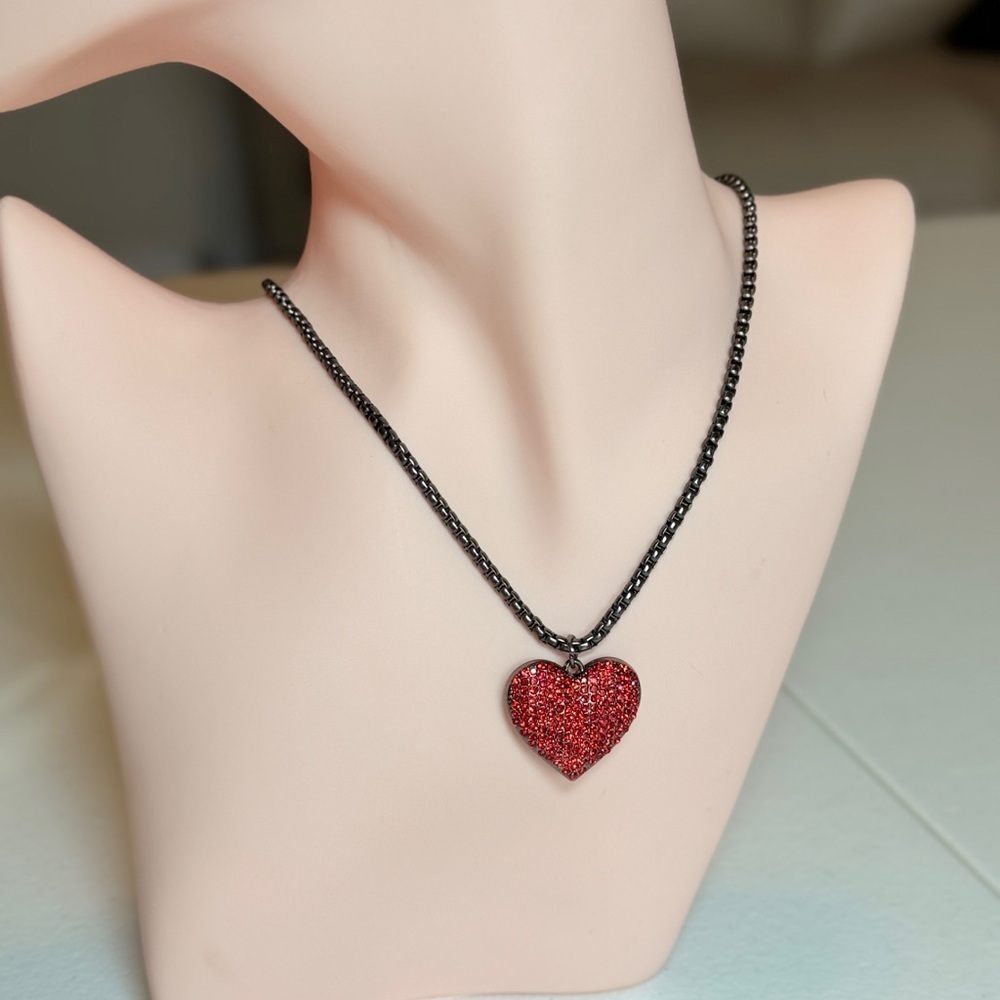 Vamp Red Heart Pendant Necklace